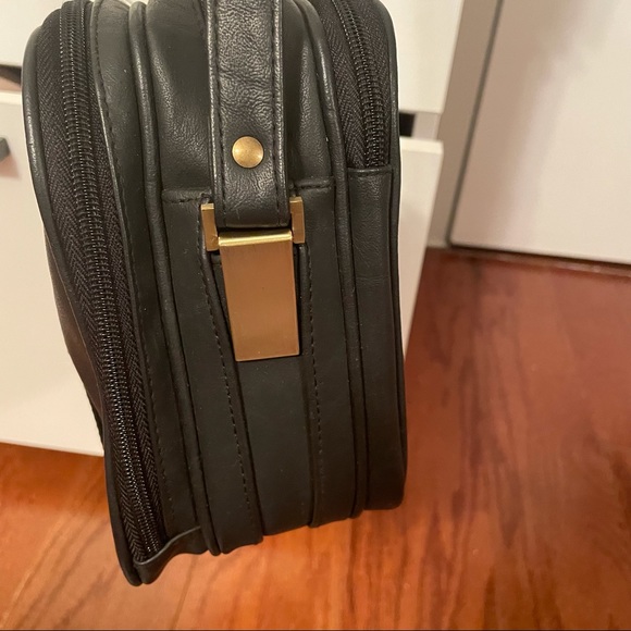 I don't have a name bag with a few compartments - Picture 4 of 7